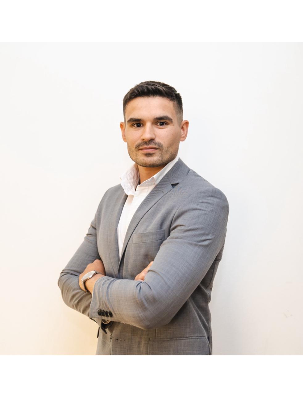 Dr. Diego Javier Petinatto